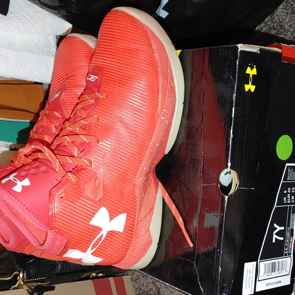 Red GS Curry 2.5